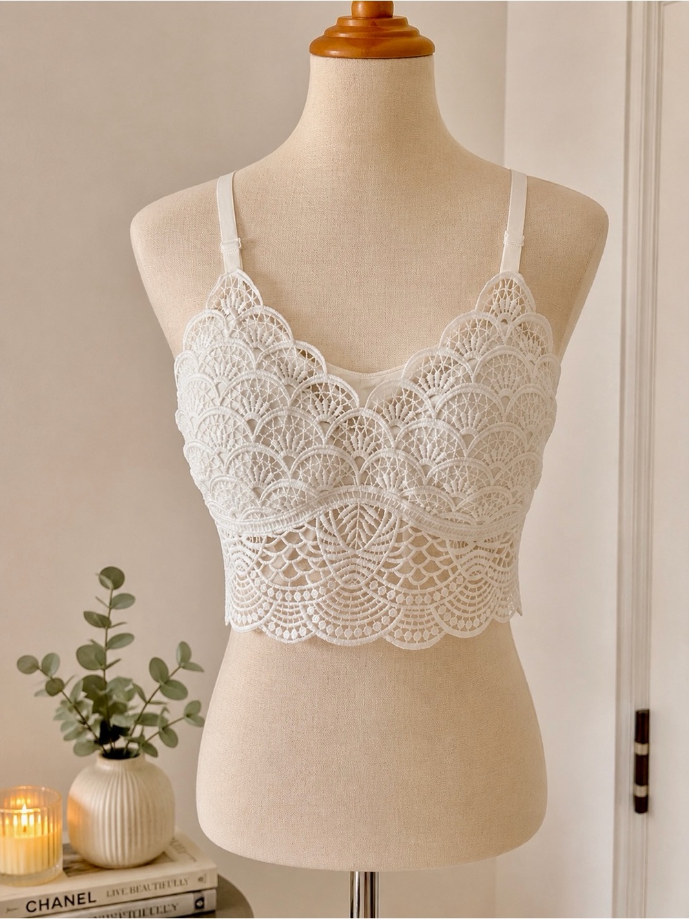 Lace Scallop Longline Bralette - White